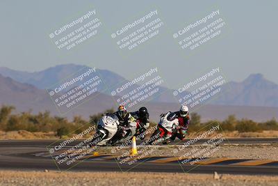 media/Dec-09-2023-SoCal Trackdays (Sat) [[76a8ac2686]]/Turn 15 Set 1 (230pm)/